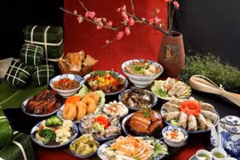 Tại sao lại cúng cơm làm lễ Giao thừa?