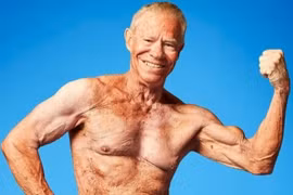 Lực sĩ già nhất thế giới tập thể hình từ năm 13 tuổi