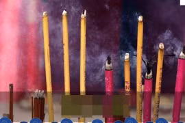 Ý nghĩa của "hương gãy đầu" là gì? Vì sao người xưa kiêng kị? 