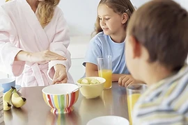 Sau 50 tuổi, đừng làm ba việc vào buổi sáng để sống thọ