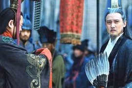 Trước khi Gia Cát Lượng chết, Lưu Thiện hỏi 1 câu chứng minh: Giả ngốc!