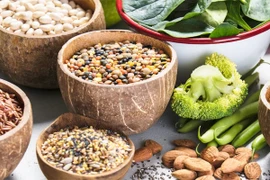 Bác sĩ chỉ cách ăn giúp giảm 54% nguy cơ ung thư đại trực tràng