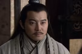 Nhân vật trẻ tuổi nào được Tào Tháo gọi là "sư tử non"?