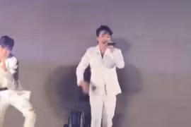 Hai vũ công biểu diễn cùng Titi bị màn hình LED đè trúng người