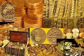 Mở căn phòng bí mật dưới hầm sâu, tìm thấy kho báu chục tấn