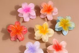 Bán kẹp tóc hoa sứ, cô gái văn phòng thu nhập tăng gấp 4