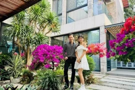 Con gái Trương Ngọc Ánh cao vượt trội, dung mạo xinh đẹp 