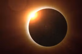 Năm 2024: Bốn lần Mặt Trăng, Mặt Trời 'biến hình'