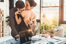 Độ tuổi nào đàn ông dễ ngoại tình nhất? 