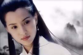 Lý Nhược Đồng U60 không chồng con, gây chú ý khi xuất hiện