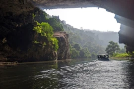 Khám phá động Puông khi ghé thăm Bắc Kạn