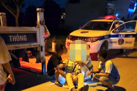 Điều tra vụ thanh niên “thông chốt” đâm 1 CSGT gãy chân