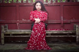 “Búp bê TDDC” chào tuổi băm bằng bộ ảnh siêu lầy