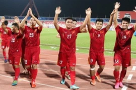 U19 Việt Nam - U19 Nhật Bản: Chờ “phép” thầy Tuấn