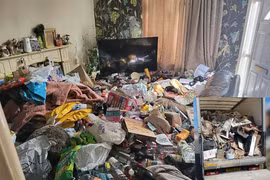 Chủ nhà trọ thuê dọn dẹp, chuyên gia... "ngất xỉu" cảnh trước mắt