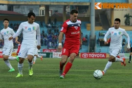 Vòng 2 V.League 2016: Hà Nội T&T tiếp tục thất bại