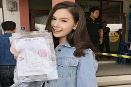 Dân mạng truy tìm cô nàng chuyển giới siêu xinh của Thái Lan