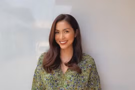 Nhan sắc của Ngọc nữ Việt Nam bước vào U40 khiến dân mạng... giật mình