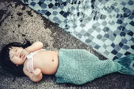 Phát cuồng với tiểu Mỹ nhân ngư bụng "ngấn mỡ"