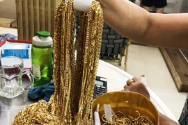 Chủ tiệm bất ngờ nhận gần 5 tỷ, 225 lượng vàng sau 6 năm bị mất trộm