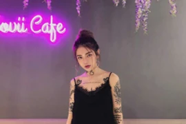 Hot girl “xăm trổ” Hàn Quốc gây sốt mạng xã hội vì quá xinh