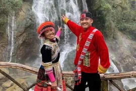 Sau 2 tháng thẩm mỹ, bà Tân Vlog lộ "giao diện" bất ngờ