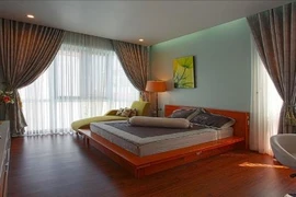 Giường ngủ để thế này vợ chồng luôn hòa hợp, tiền đầy nhà