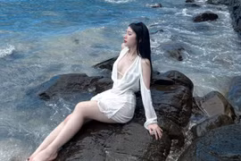 Tiểu Hý lộ diện mạo khác lạ, than thở vì chi tiết này