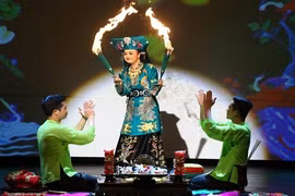 Hầu đồng: Nghi lễ hay trò giải trí?