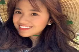 Nữ sinh trường Nhân văn xinh đẹp ai ngắm cũng yêu