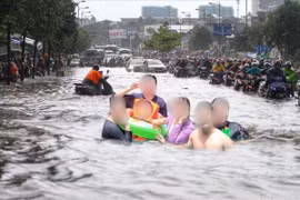 Đi chơi nhờ dân mạng sửa ảnh, đại gia định nhận cái kết đau ruột