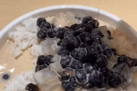 Cơm trộn trà sữa, món quái dị của những "búp măng non" tái xuất