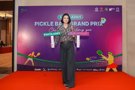Cựu VĐV Kim Huệ tham gia "Chị đẹp vượt chông gai" phiên bản pickleball
