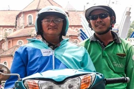 Tài xế Uber trước cuộc sáp nhập Grab: Giận lắm, họ âm thầm bỏ mình