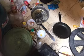 Phòng trọ bẩn thỉu "chất đống như bãi rác", nam sinh khiến CĐM ngán ngẩm