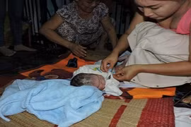 Nữ sinh viên ĐH nói gì khi vứt con sơ sinh bên đường? 