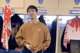 Sang Nhật thi đấu, Công Phượng lộ nhan sắc ai cũng giật mình