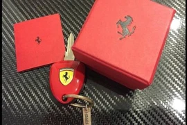 Mẫu chìa khóa nào giá cao ngang siêu xe Ferrari?