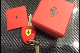 Mẫu chìa khóa nào giá cao ngang siêu xe Ferrari?