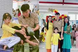 Quế Ngọc Hải cùng con gái gói bánh tét sum vầy ngày Tết