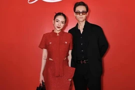 Hậu "dao kéo", con gái Minh Nhựa lộ ngoại hình "cò hương"