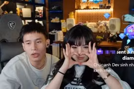 "Hot girl Lâm Đồng" Bảo Hân Helia tình tứ với bạn trai trên stream