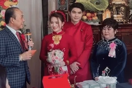 Danh tính cô dâu Đồng Tháp nhận của hồi môn sổ tiết kiệm 50 tỷ đồng