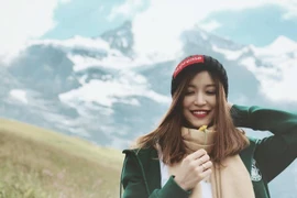 Bạn gái Văn Dũng người vừa xúc phạm Văn Thanh trên MXH là ai?