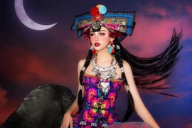 Hành trình của cô gái bán kẹo kéo đi thi Hoa hậu Hoàn Vũ Việt Nam