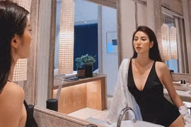 Miss Audition Ngọc Anh ở tuổi U40 ngày càng hở bạo, quyến rũ