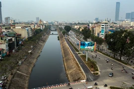 "Hãy chấp nhận sông Tô Lịch đã chết"