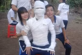 Dân tình "hết hồn" khi xem sản phẩm của học trò tiết học sơ cứu