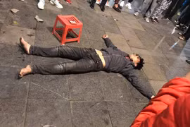 Hàng loạt trường hợp “bất tỉnh nhân sự” do hút cỏ, hít bóng cười