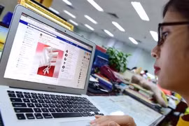 Nóng chuyện thu thuế Google, Facebook